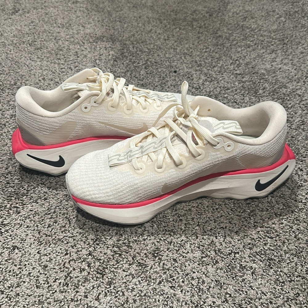 Nike White and Pink Athletic Shoes with Breathable Mesh